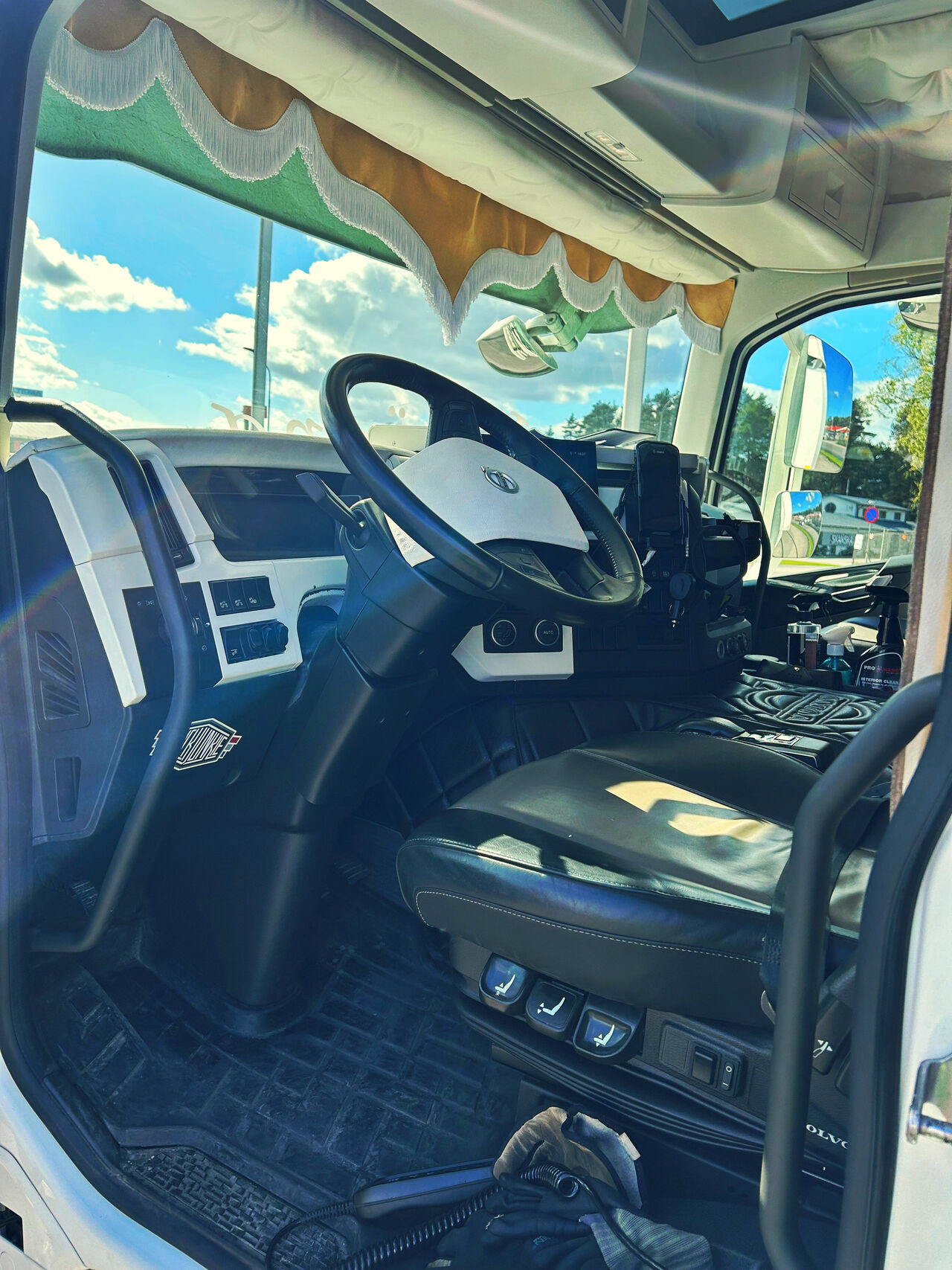 Dragbil: Volvo FM 380 4x2 2023 - Dragbil