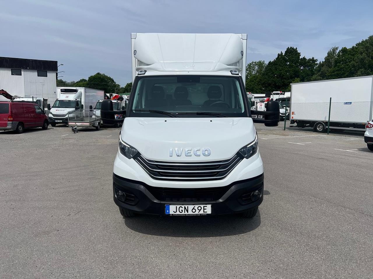 Iveco Daily 72C18 Skåpbil *Endast 650 mil * Euro 6 2024 - Övrigt