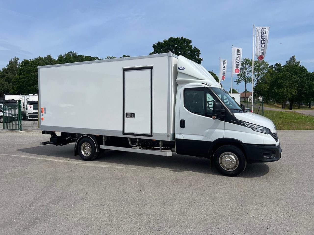 Iveco Daily 72C18 Skåpbil *Endast 650 mil * Euro 6 2024 - Övrigt