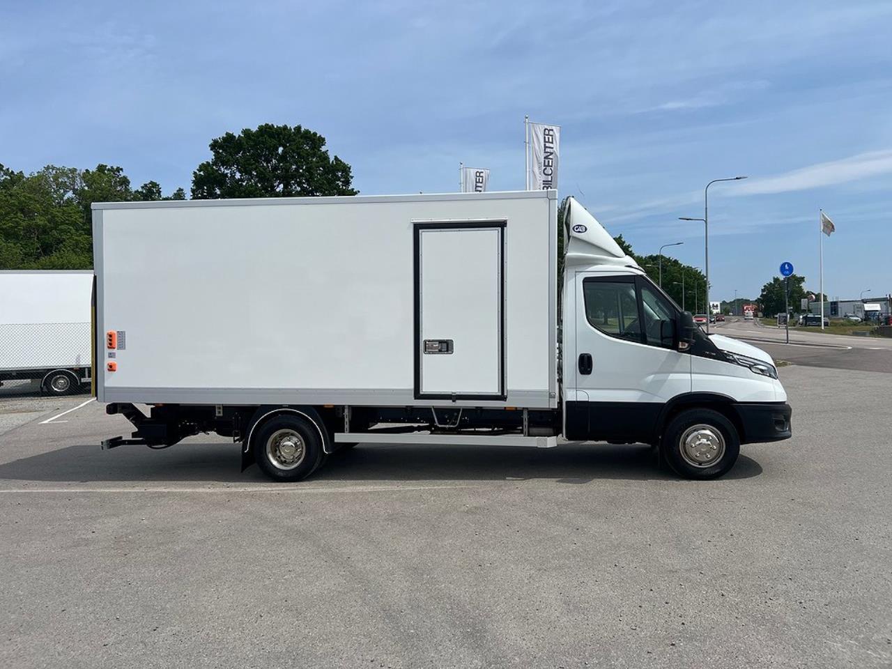 Iveco Daily 72C18 Skåpbil *Endast 650 mil * Euro 6 2024 - Övrigt