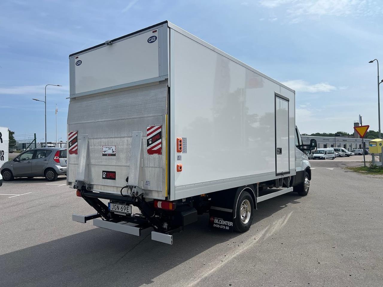 Iveco Daily 72C18 Skåpbil *Endast 650 mil * Euro 6 2024 - Övrigt