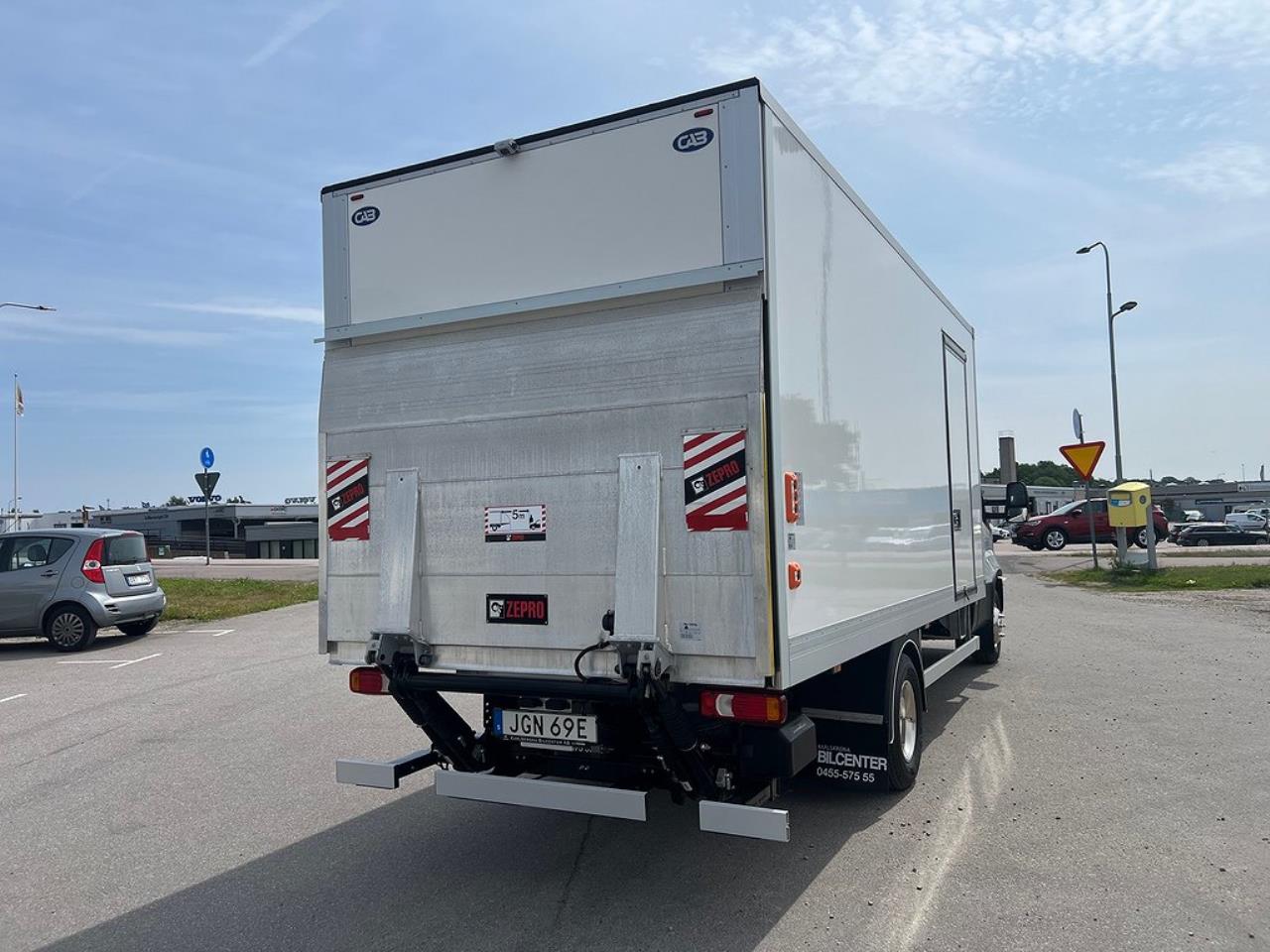 Iveco Daily 72C18 Skåpbil *Endast 650 mil * Euro 6 2024 - Övrigt