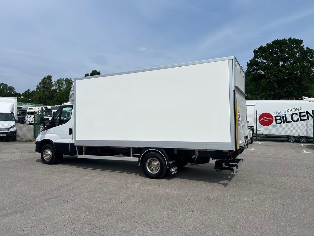Iveco Daily 72C18 Skåpbil *Endast 650 mil * Euro 6 2024 - Övrigt