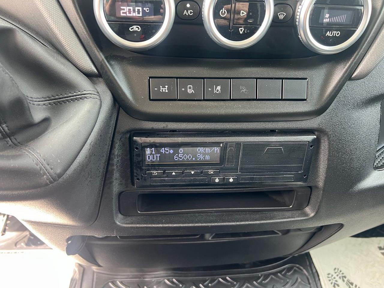Iveco Daily 72C18 Skåpbil *Endast 650 mil * Euro 6 2024 - Övrigt