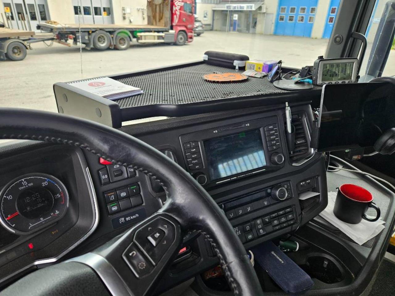 Scania R650 6x4 timmerbil Op-höglund LAXO 2020 - Timmer