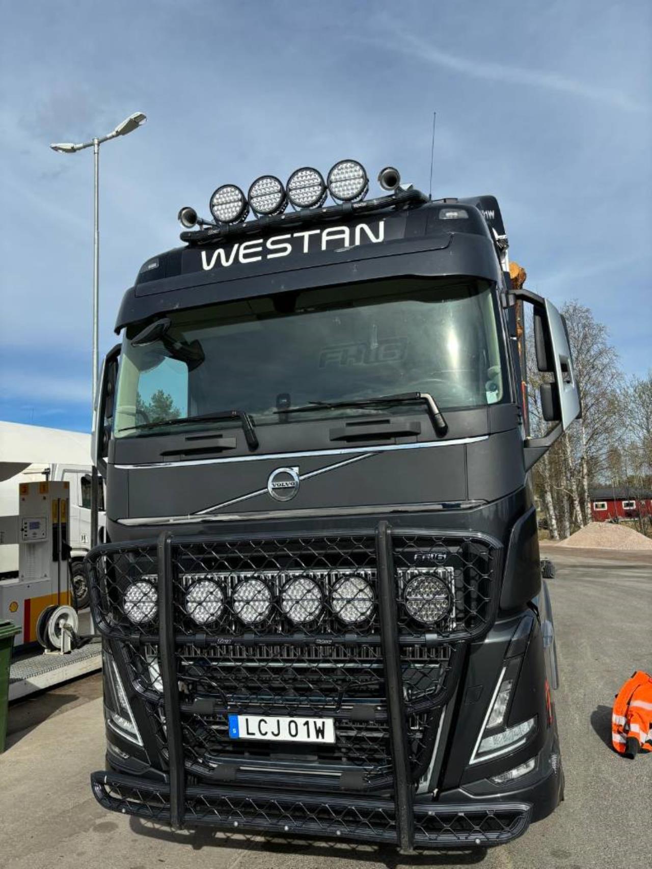 Volvo FH16 650 2023 - Timmer
