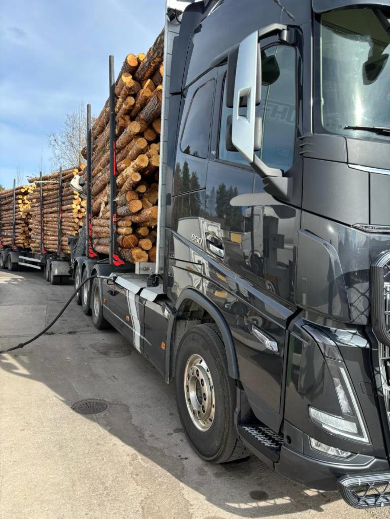 Volvo FH16 650 2023 - Timmer