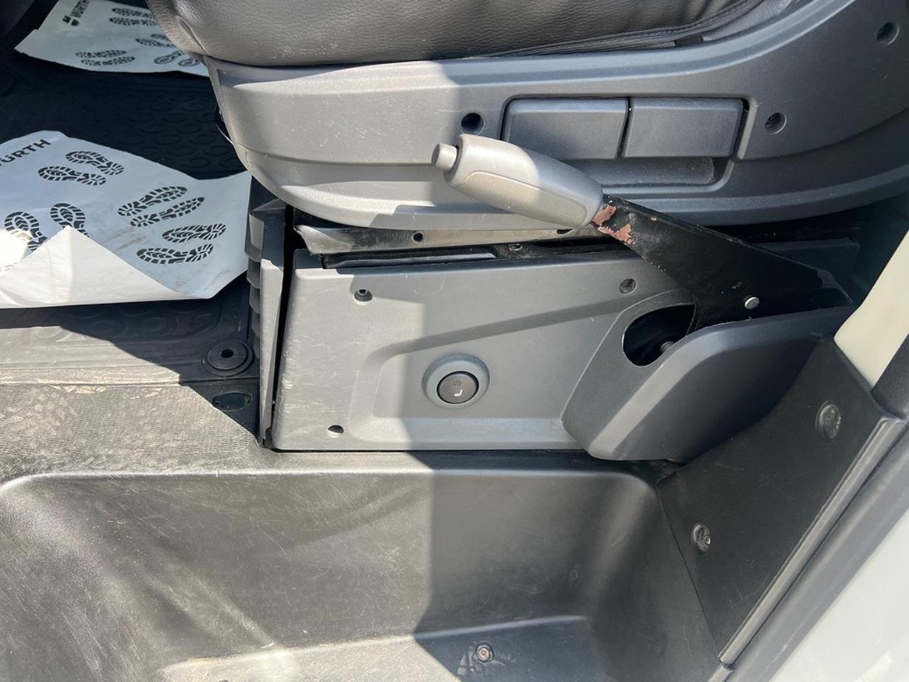 Peugeot Boxer 2,2 HDI Flak & kran, Kranbil  2014 - Övrigt