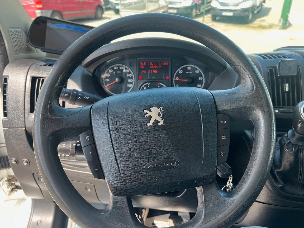 Peugeot Boxer 2,2 HDI Flak & kran, Kranbil  2014 - Övrigt