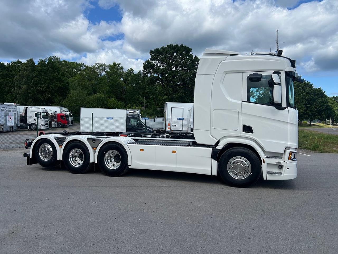 Scania R500 8x4*4 Tridem 26 T Hiab  Lastväxlare Fullutrustad 2025 - Krok/Lastväxlare
