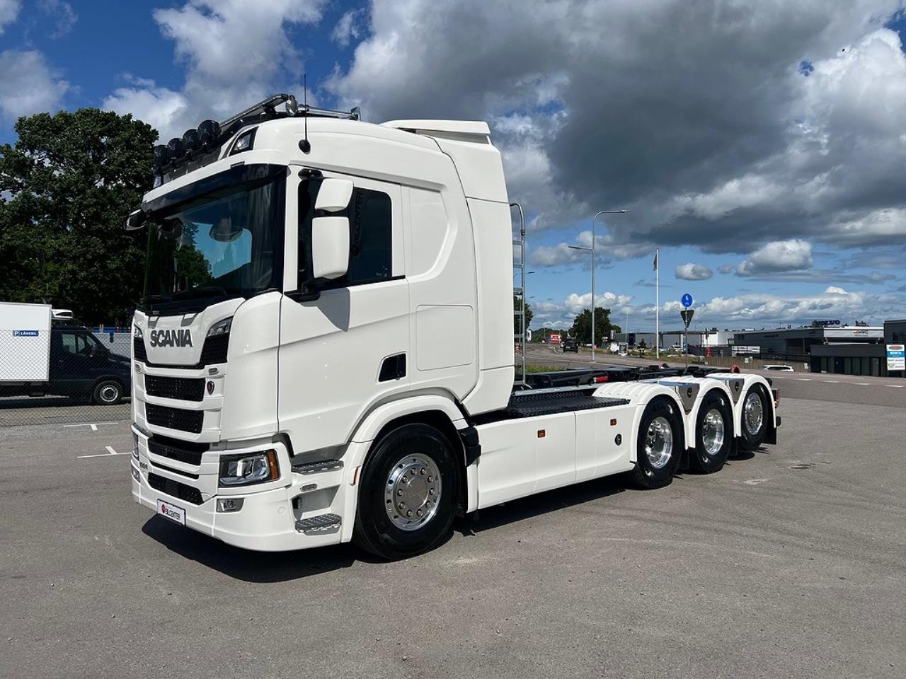 Scania R500 8x4*4 Tridem 26 T Hiab  Lastväxlare Fullutrustad 2025 - Krok/Lastväxlare
