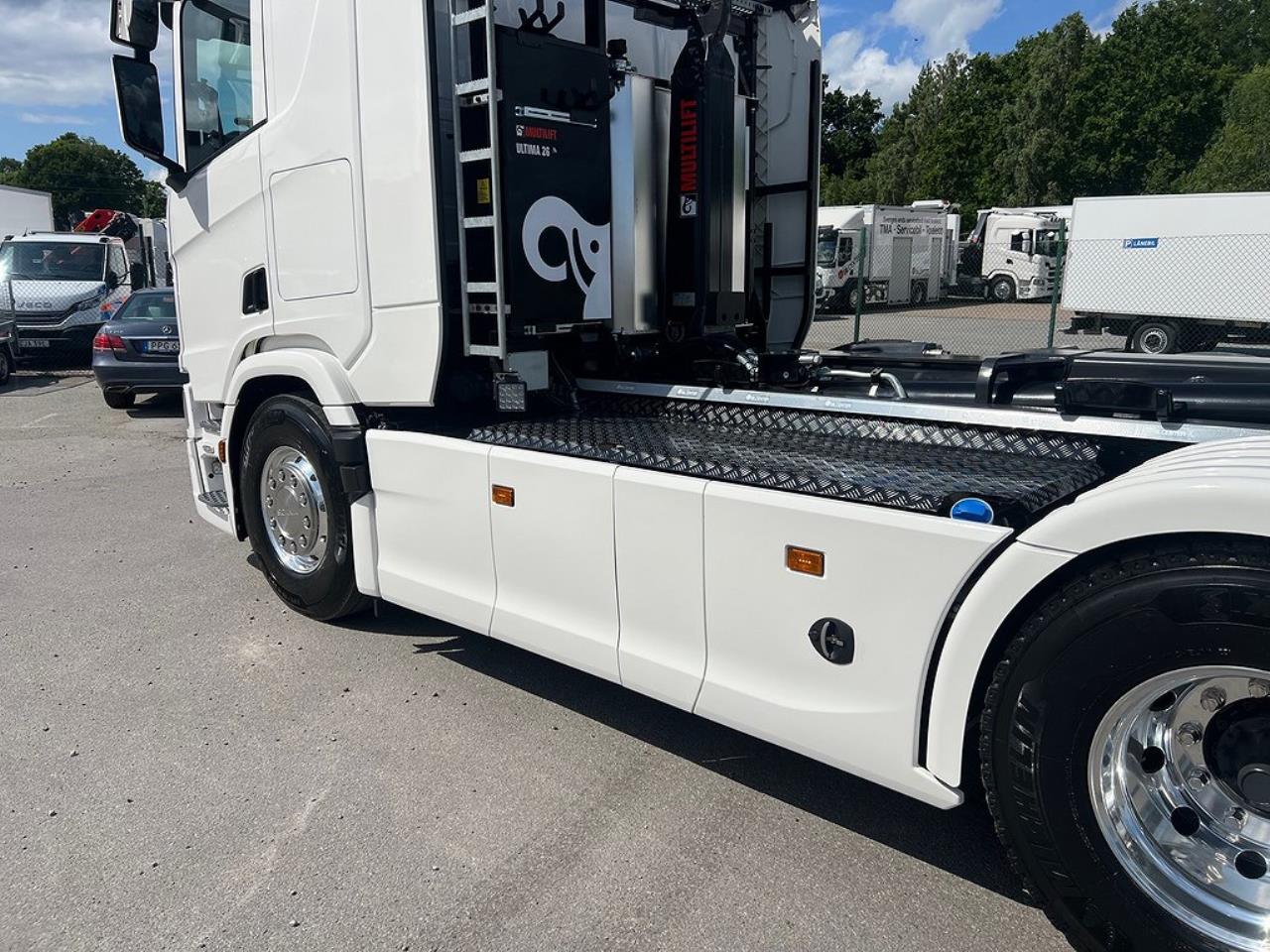 Scania R500 8x4*4 Tridem 26 T Hiab  Lastväxlare Fullutrustad 2025 - Krok/Lastväxlare