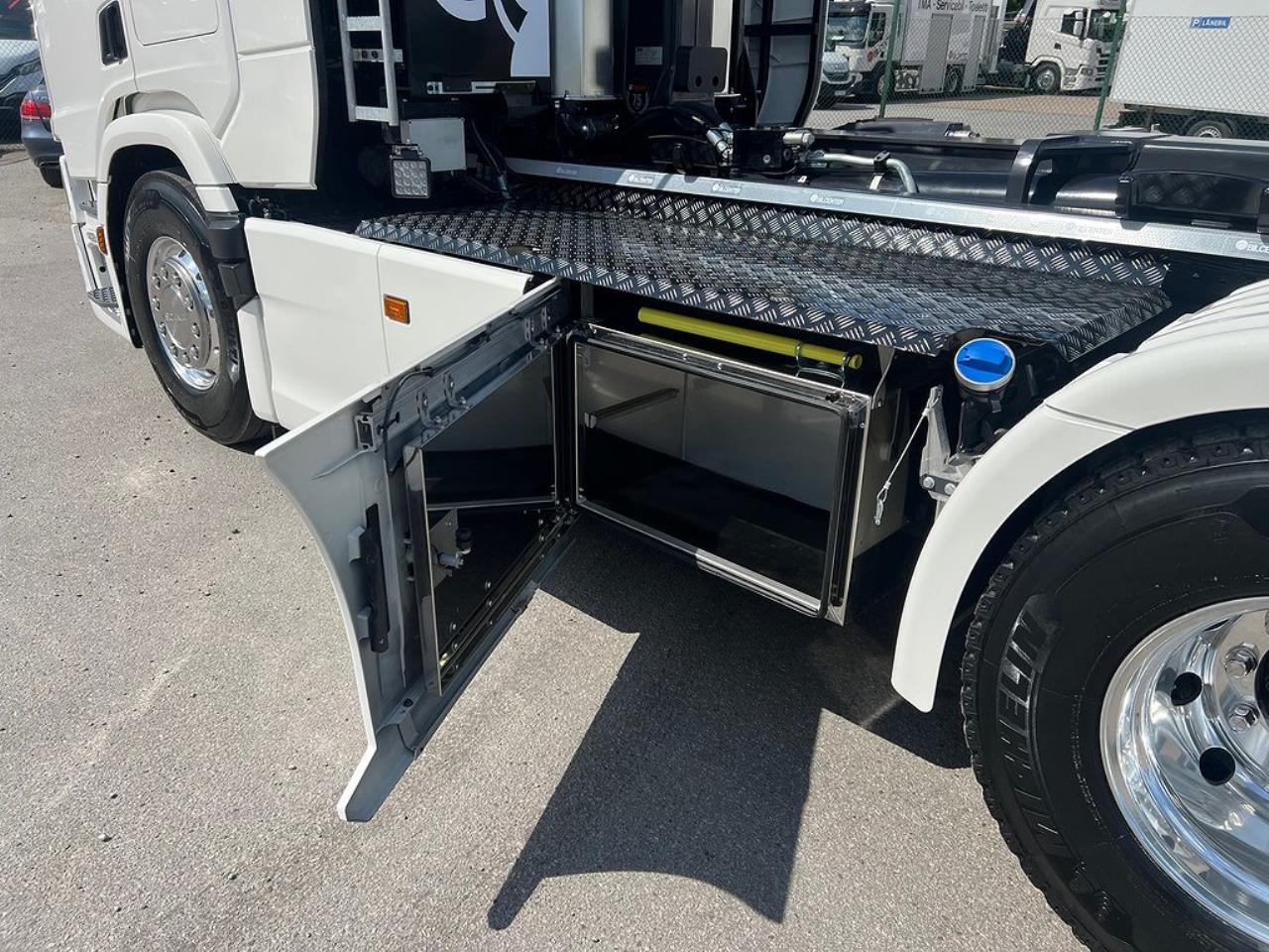 Scania R500 8x4*4 Tridem 26 T Hiab  Lastväxlare Fullutrustad 2025 - Krok/Lastväxlare