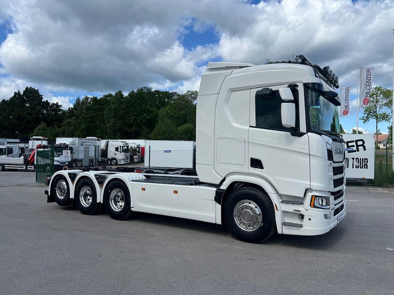 Scania R500 8x4*4 Tridem 26 T Hiab  Lastväxlare Fullutrustad 2025 - Krok/Lastväxlare