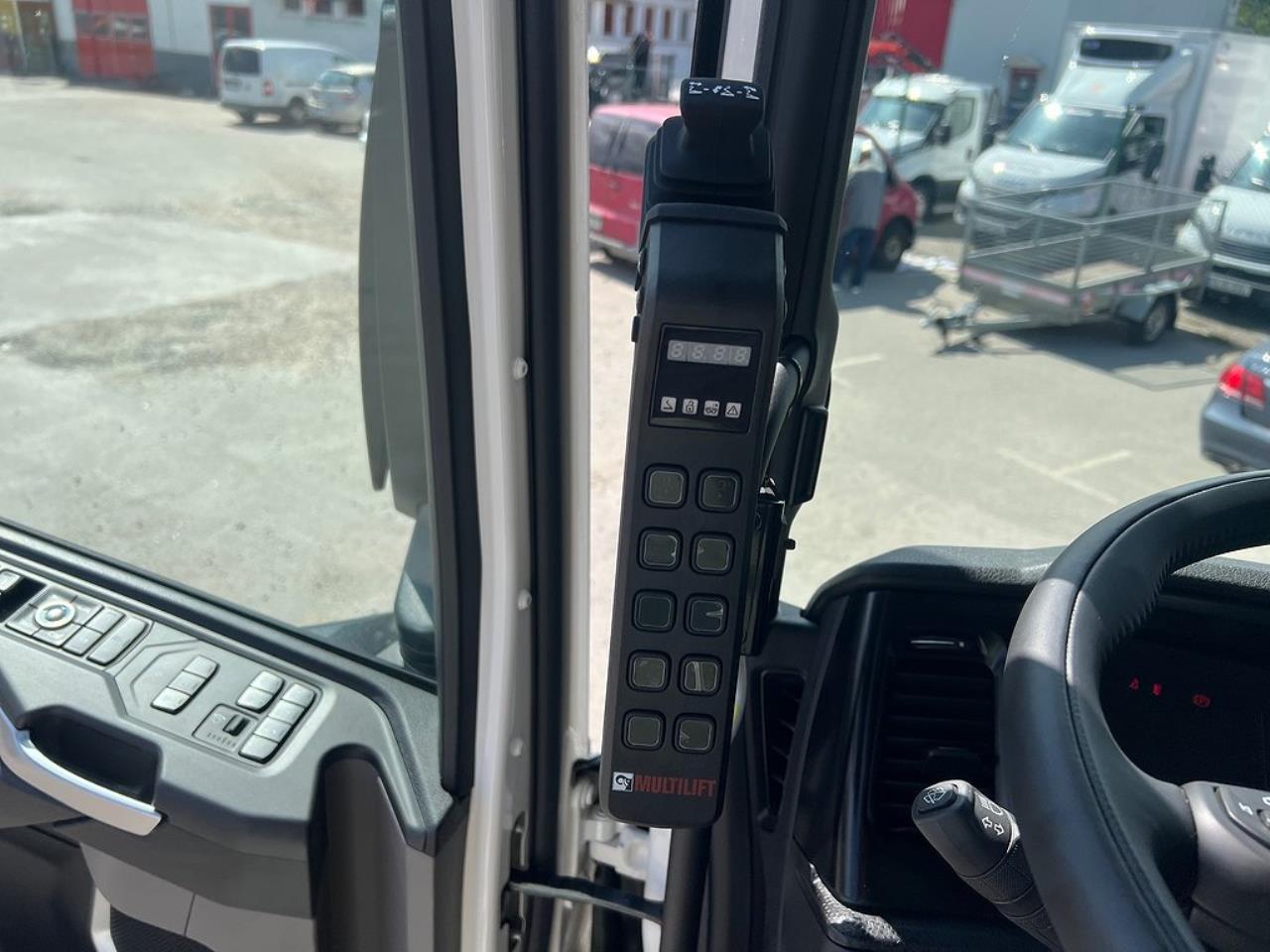 Scania R500 8x4*4 Tridem 26 T Hiab  Lastväxlare Fullutrustad 2025 - Krok/Lastväxlare