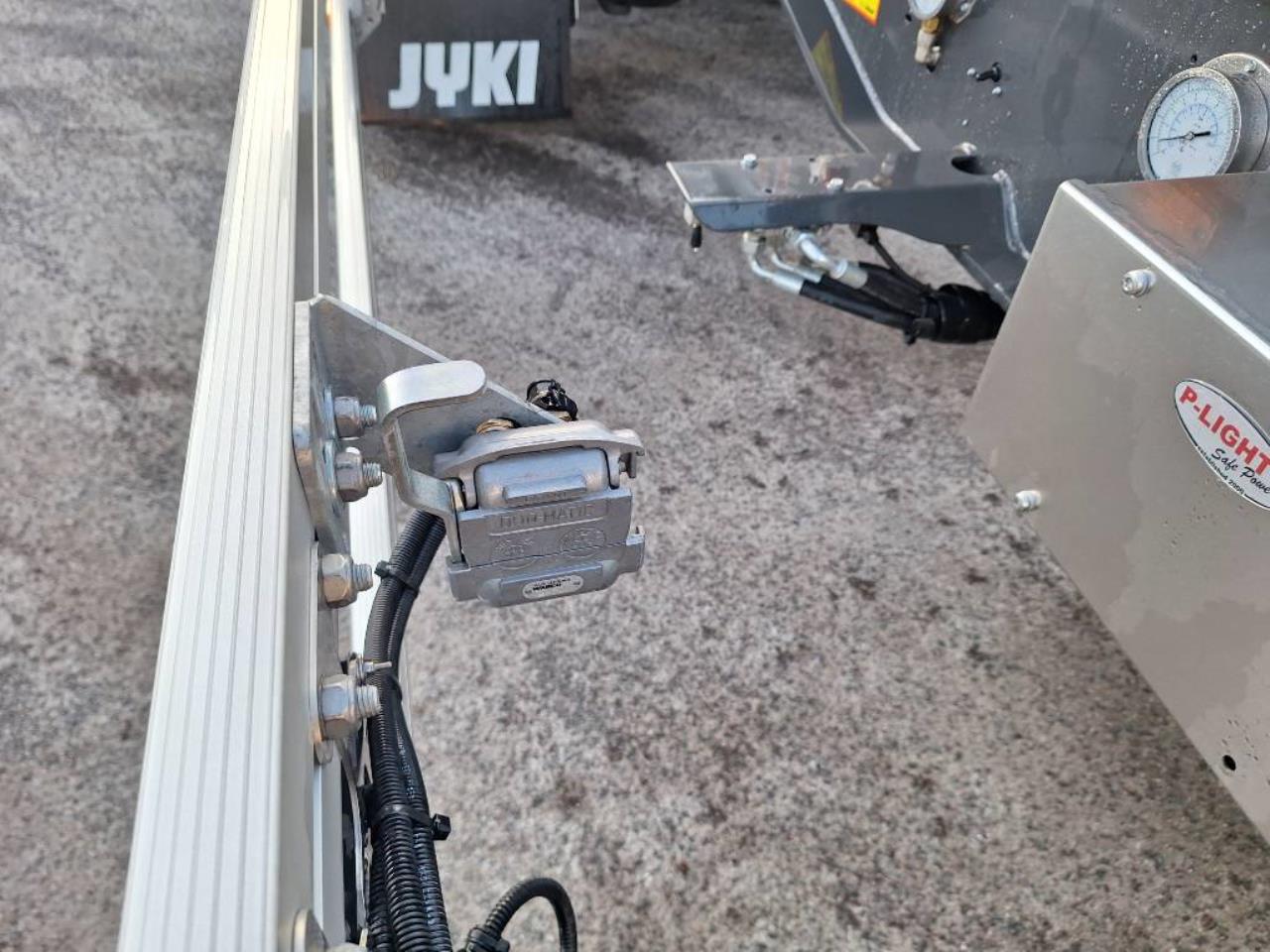 Jyki 4-Axlig Skjutkolvsvagn / Lastväxlarvagn 2025 - Lastväxlare