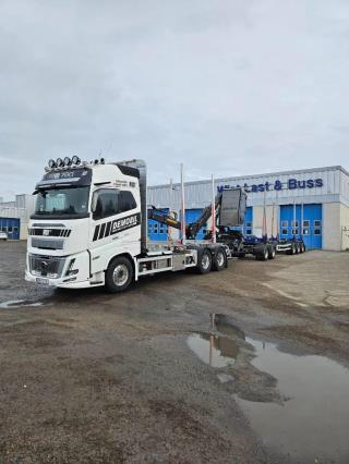 Volvo FH16 780 6x4 Aero timmer ekipage