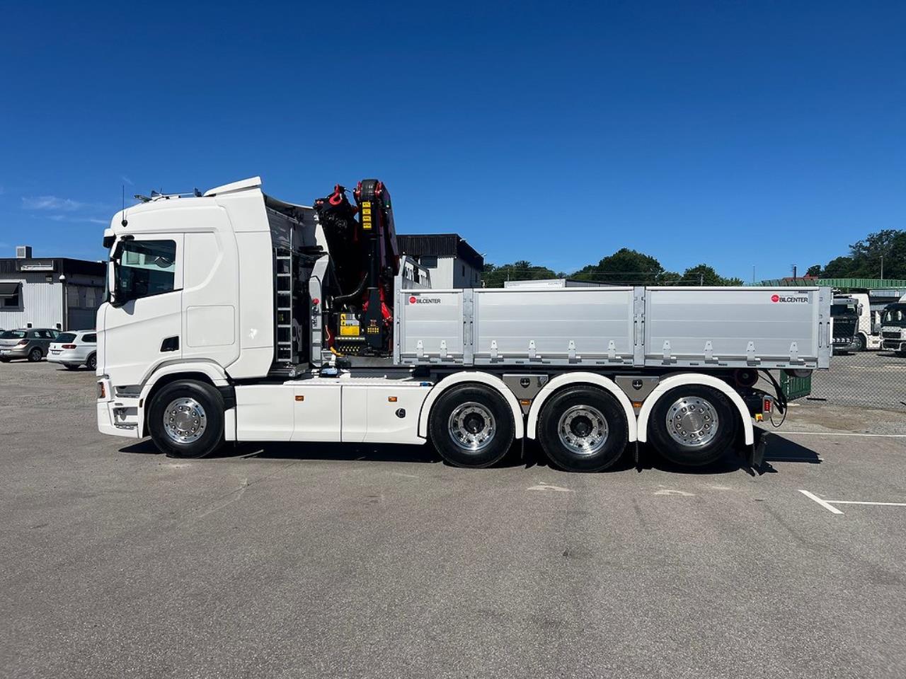 Scania R500 Tridem 26T Hiab Lastväxlare & Kranflak Palfinger 2025 - Kran