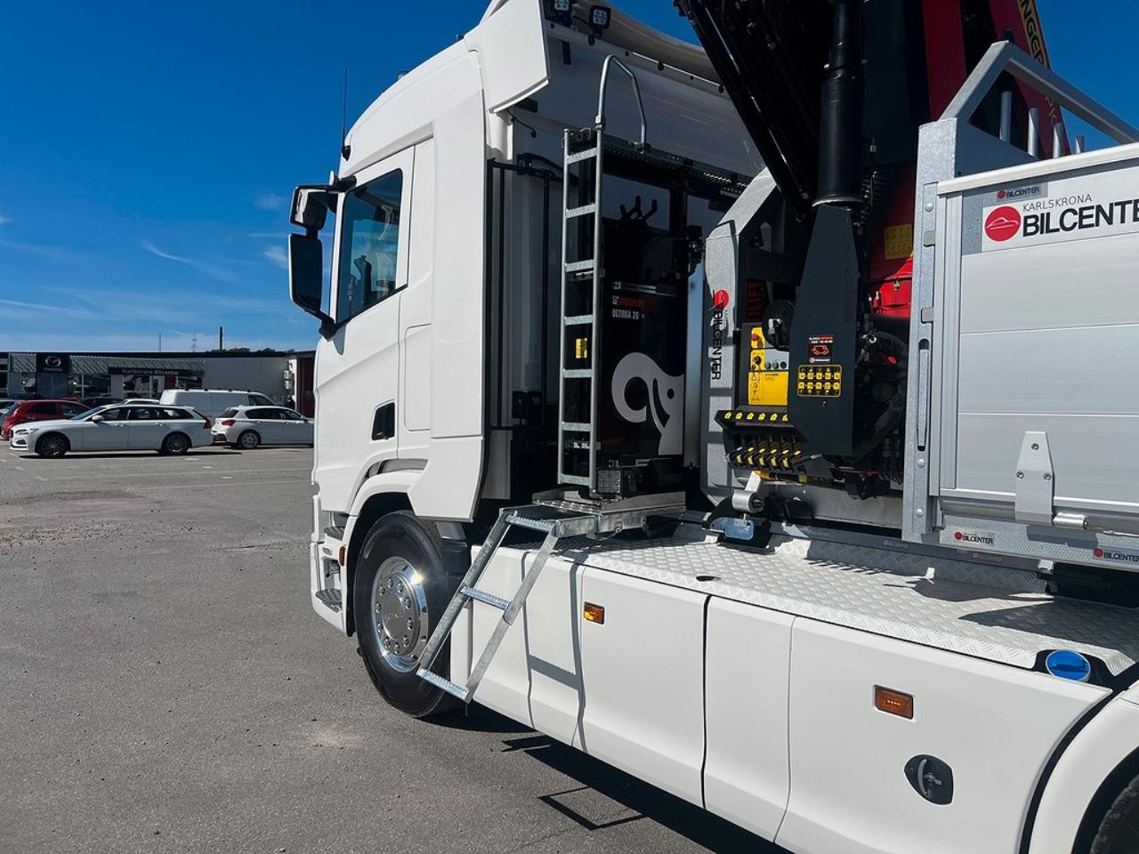 Scania R500 Tridem 26T Hiab Lastväxlare & Kranflak Palfinger 2025 - Kran