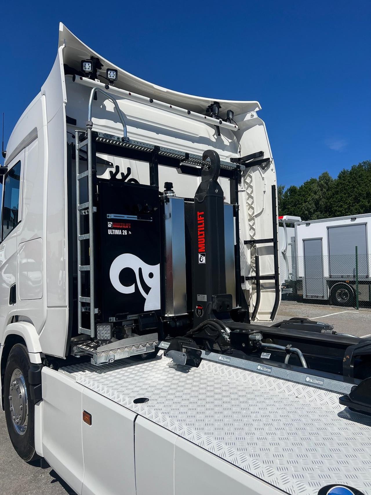 Scania R500 Tridem 26T Hiab Lastväxlare & Kranflak Palfinger 2025 - Kran