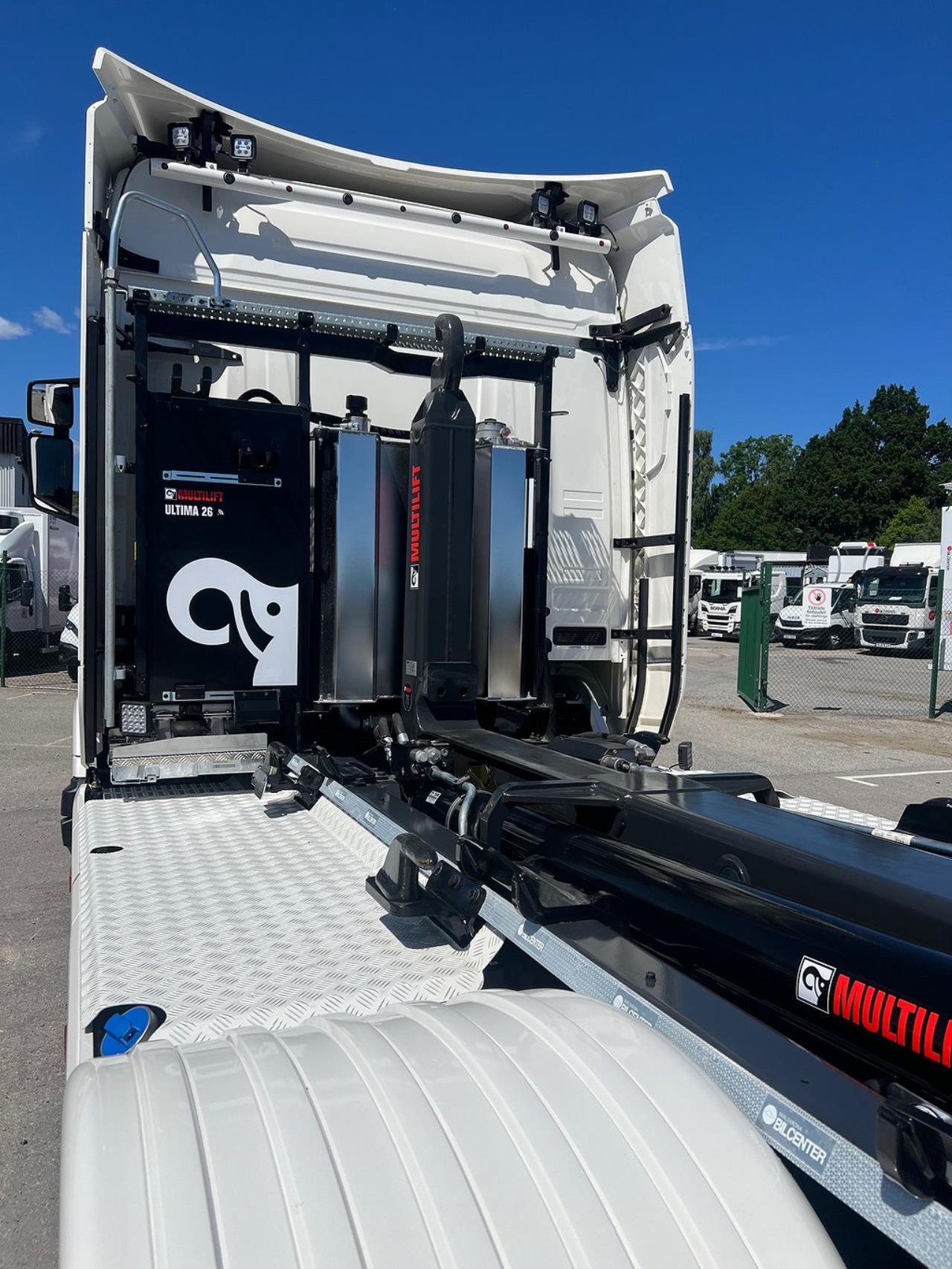 Scania R500 Tridem 26T Hiab Lastväxlare & Kranflak Palfinger 2025 - Kran