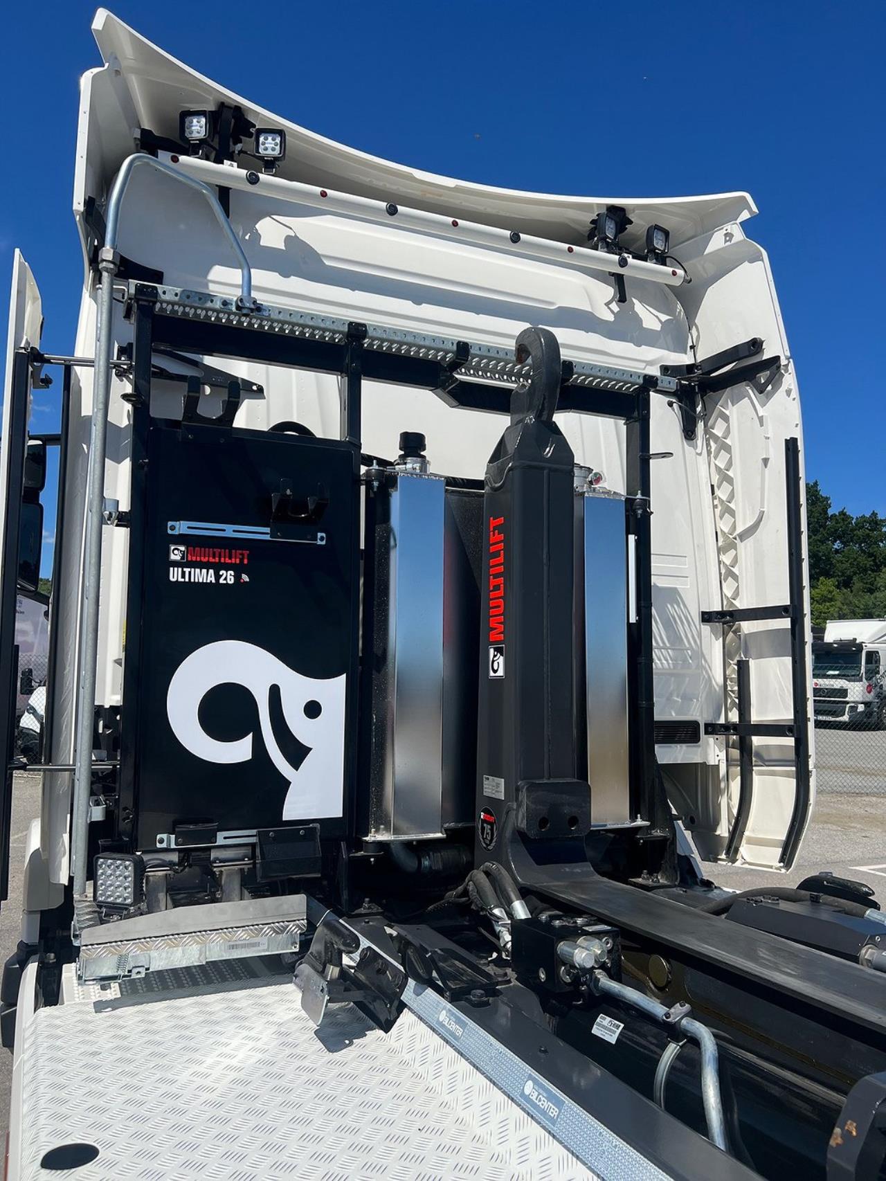 Scania R500 Tridem 26T Hiab Lastväxlare & Kranflak Palfinger 2025 - Kran