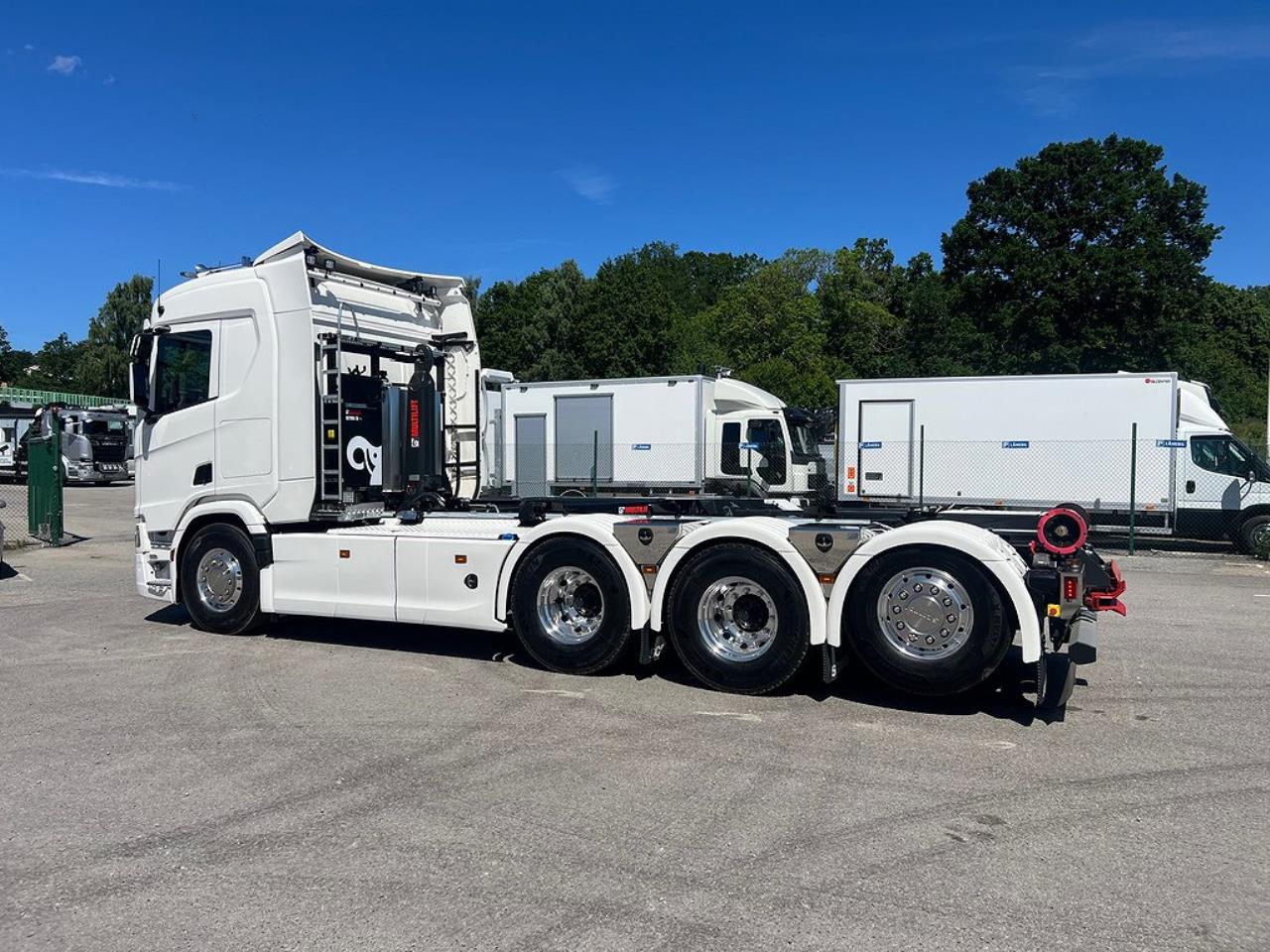 Scania R500 8x4*4 Tridem 26 T Hiab  Lastväxlare Fullutrustad 2025 - Krok/Lastväxlare