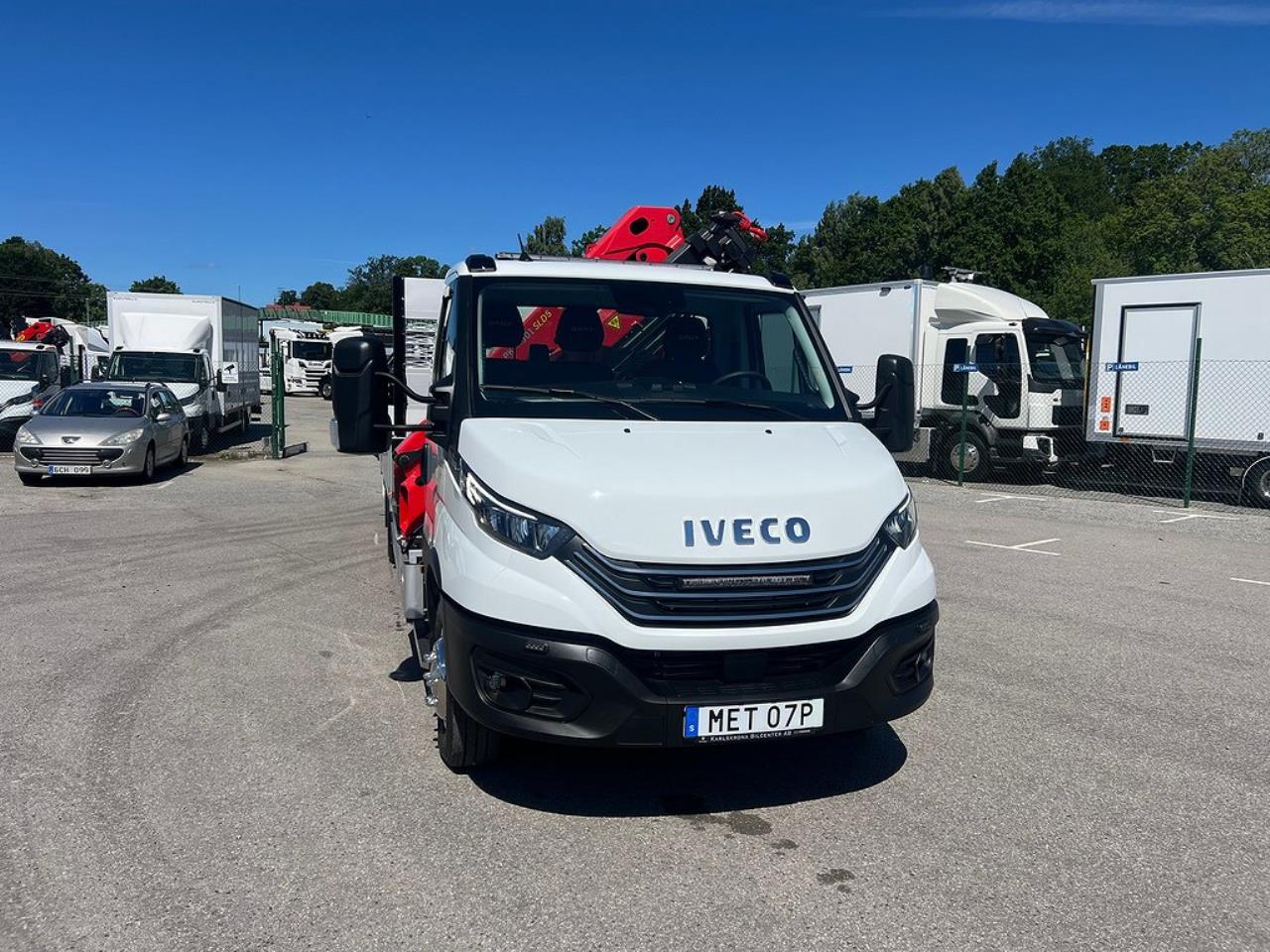 Iveco Daily 72C18 A8 Kranbil Palfinger Kran Fullutrustad 2025 - Övrigt