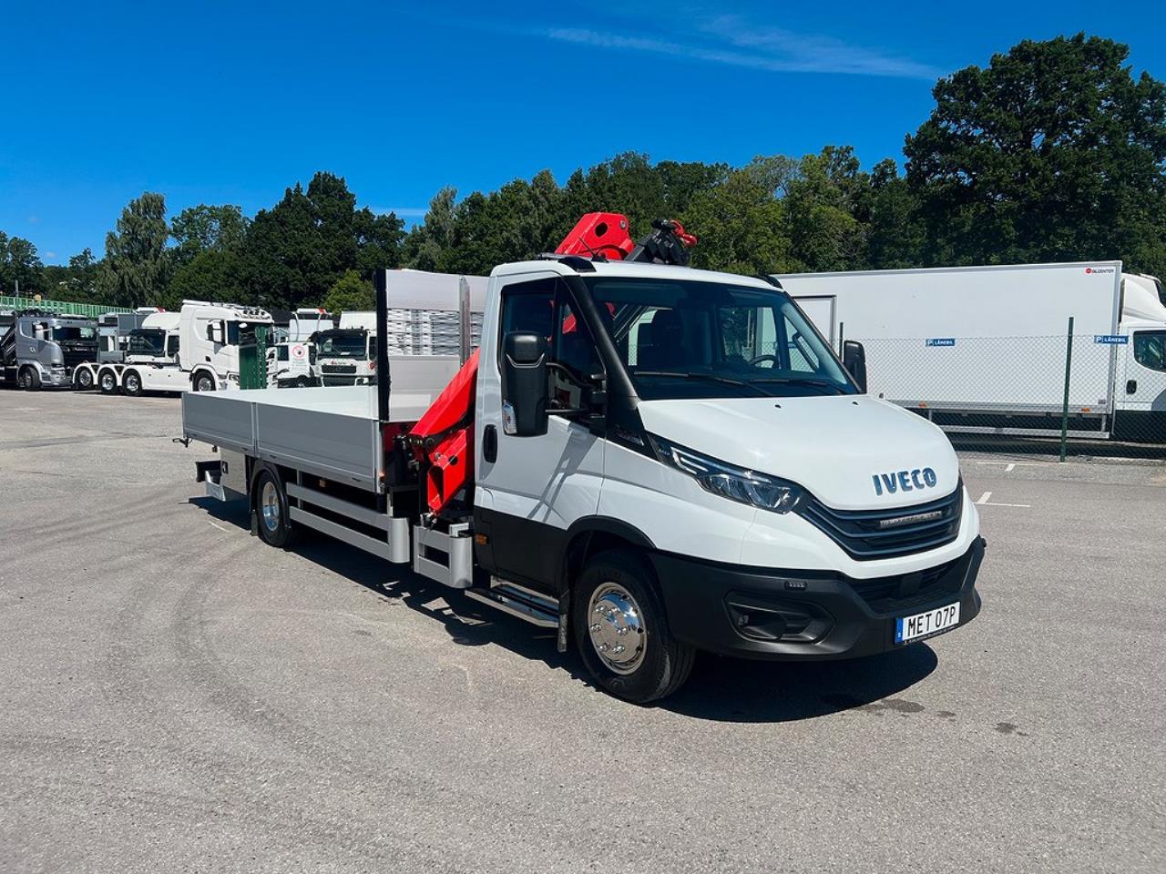 Iveco Daily 72C18 A8 Kranbil Palfinger Kran Fullutrustad 2025 - Övrigt