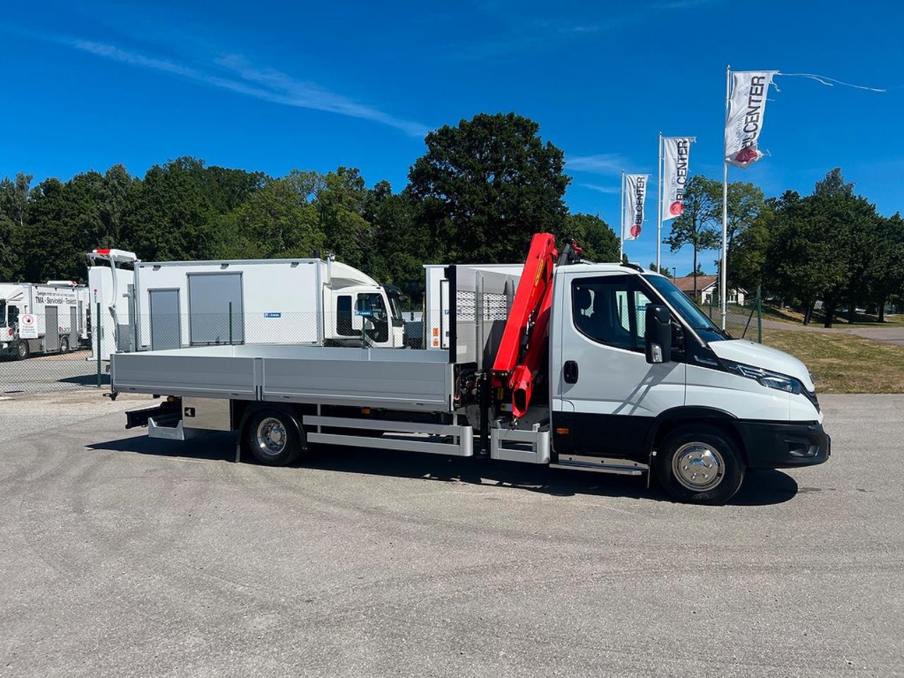 Iveco Daily 72C18 A8 Kranbil Palfinger Kran Fullutrustad 2025 - Övrigt