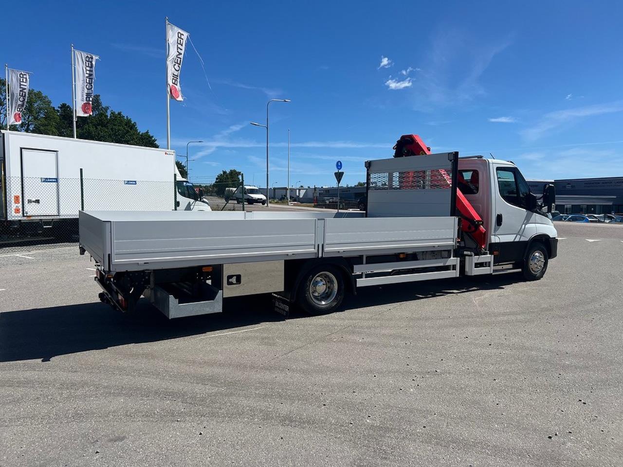 Iveco Daily 72C18 A8 Kranbil Palfinger Kran Fullutrustad 2025 - Övrigt