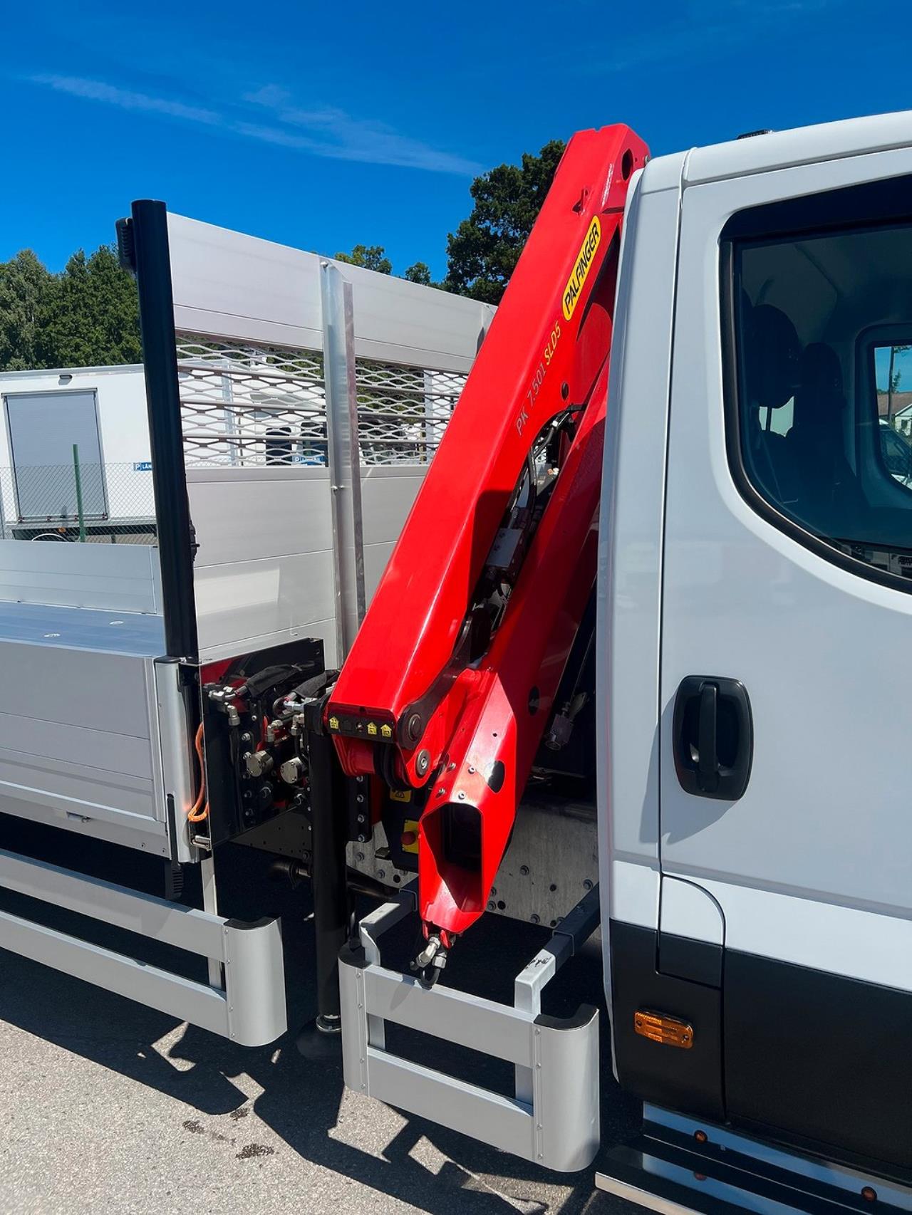 Iveco Daily 72C18 A8 Kranbil Palfinger Kran Fullutrustad 2025 - Övrigt