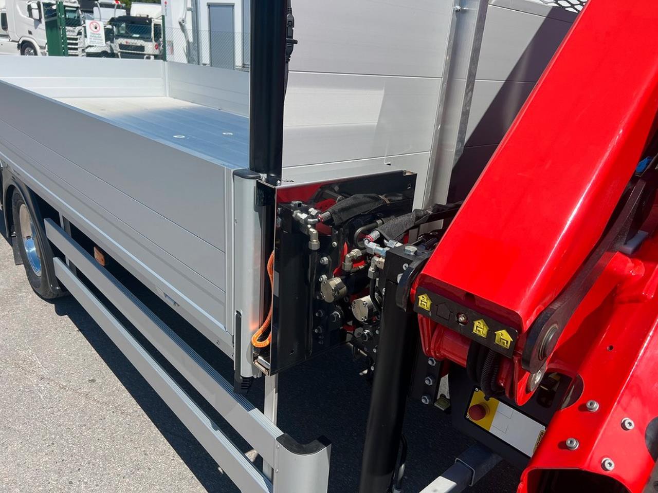 Iveco Daily 72C18 A8 Kranbil Palfinger Kran Fullutrustad 2025 - Övrigt
