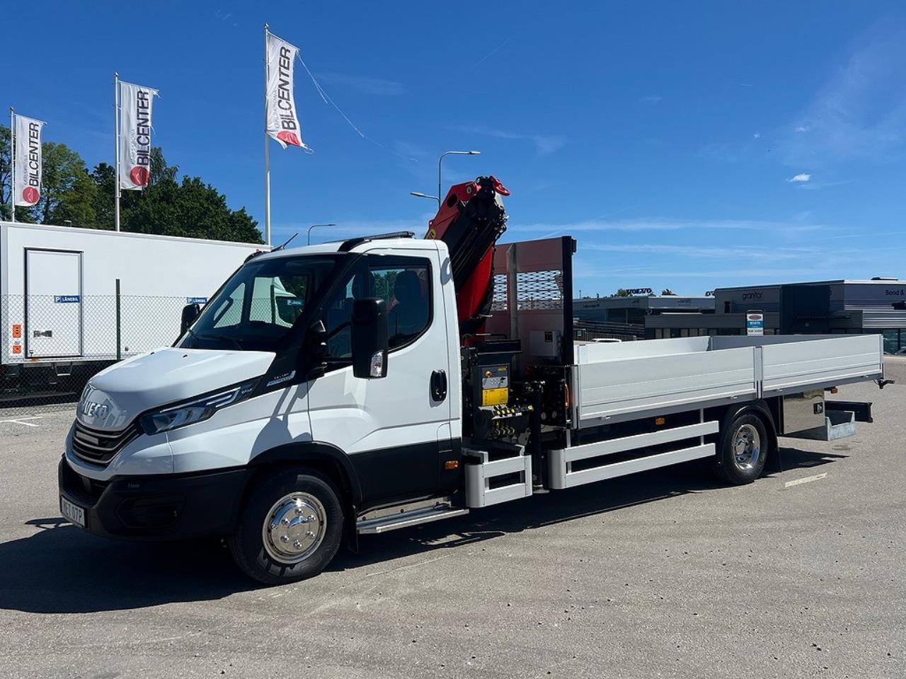 Iveco Daily 72C18 A8 Kranbil Palfinger Kran Fullutrustad 2025 - Övrigt