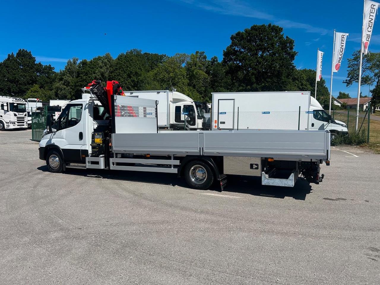 Iveco Daily 72C18 A8 Kranbil Palfinger Kran Fullutrustad 2025 - Övrigt