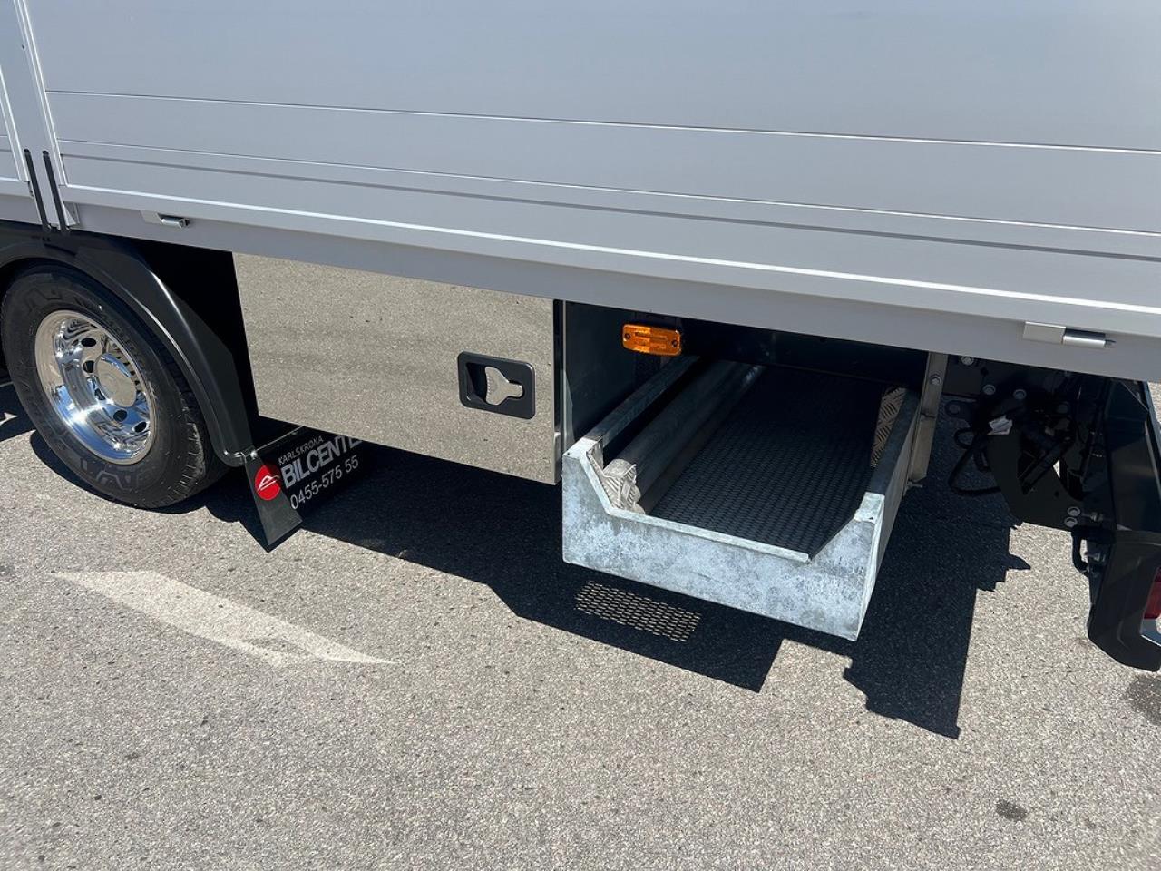 Iveco Daily 72C18 A8 Kranbil Palfinger Kran Fullutrustad 2025 - Övrigt