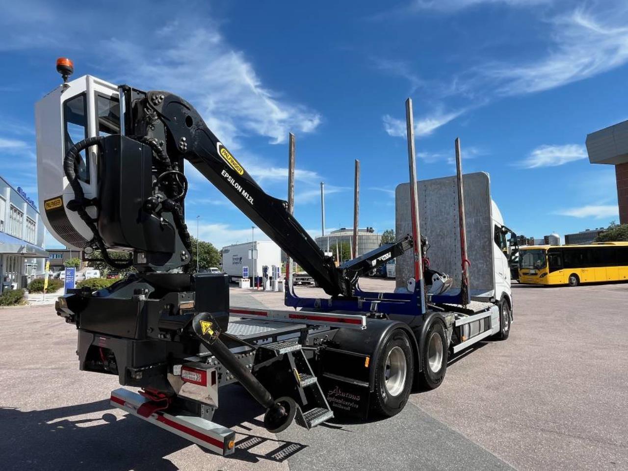 Volvo FH16 650 Timmerbil 2023 - Timmer