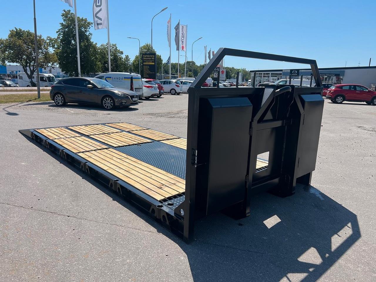 Övriga Nya Maskinflak med fastramp  2025 - Övrigt