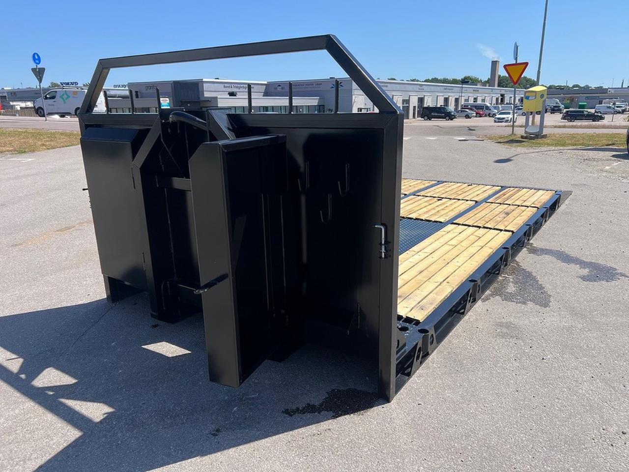 Övriga Nya Maskinflak med fastramp  2025 - Övrigt