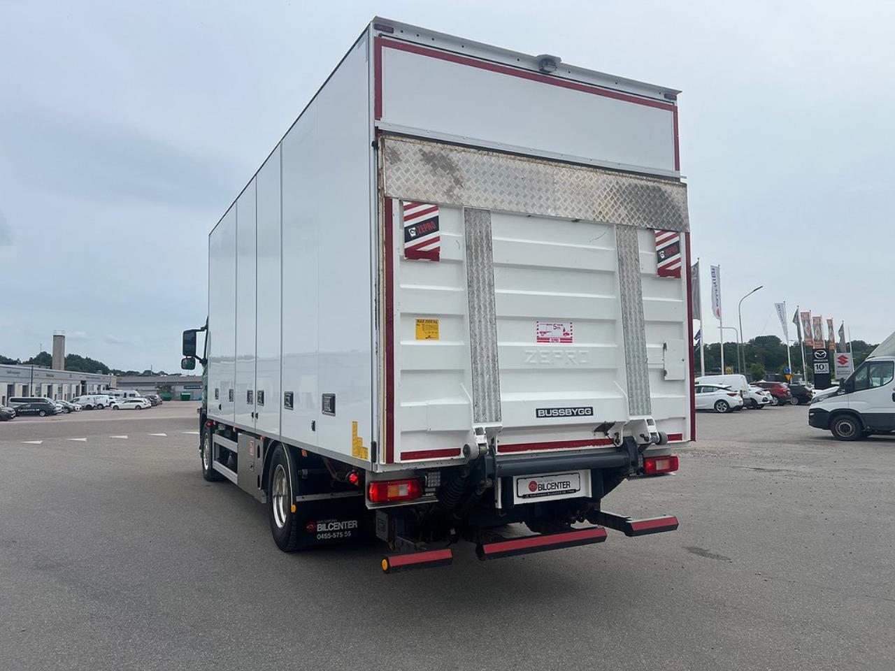 Volvo FM 330 4x2 Skåpbil, Bussbygg Öppningsbarsida, Euro 6 2018 - Skåp