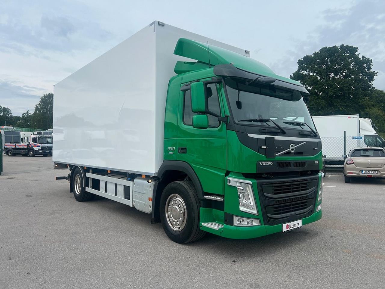 Volvo FM 330 4x2 Skåpbil, Bussbygg Öppningsbarsida, Euro 6 2018 - Skåp