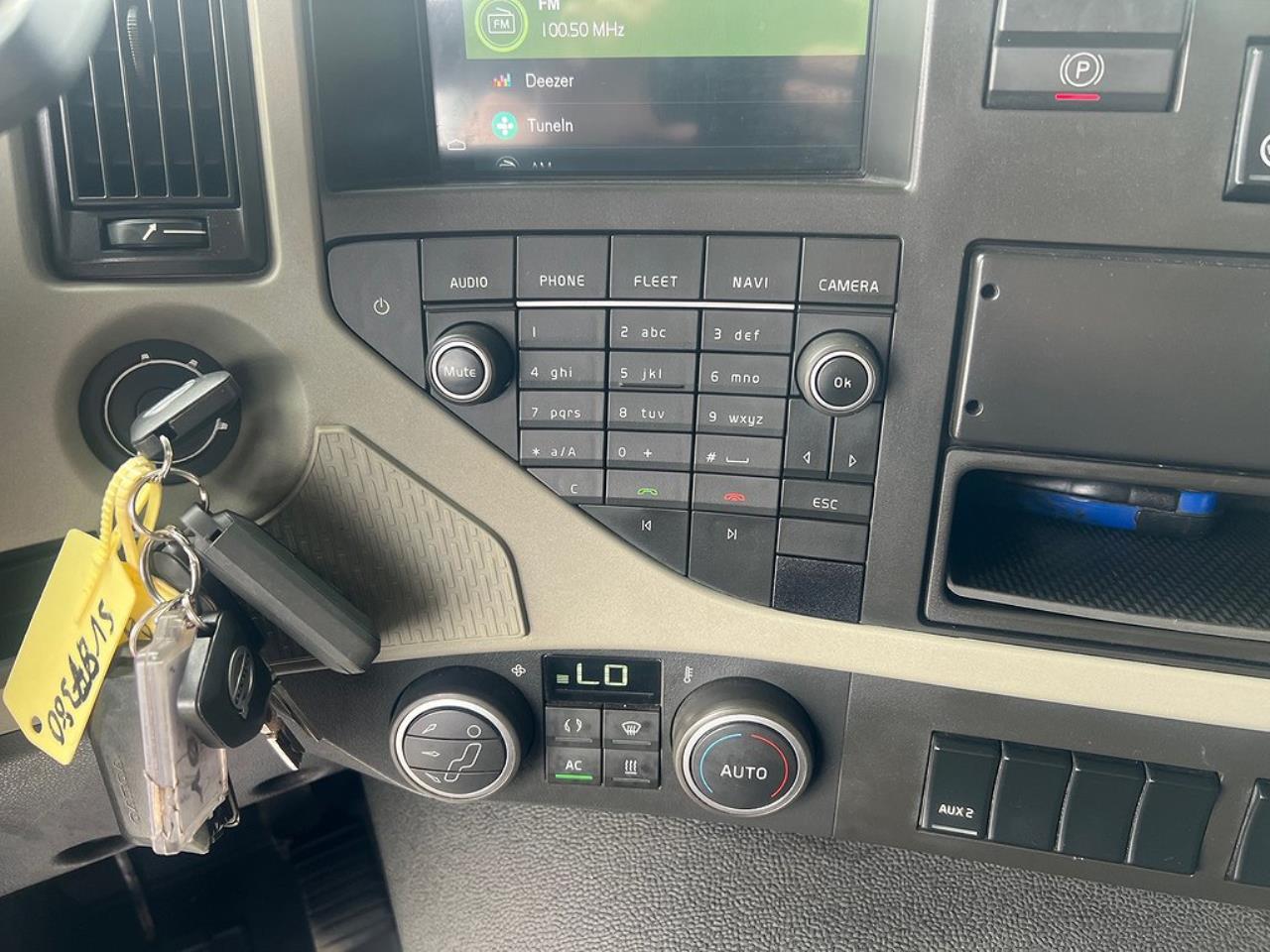 Volvo FM 330 4x2 Skåpbil, Bussbygg Öppningsbarsida, Euro 6 2018 - Skåp