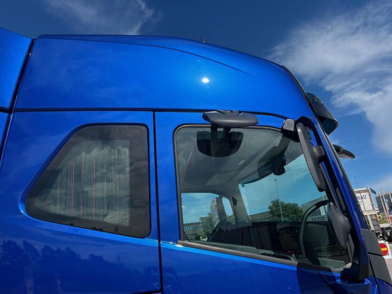 Volvo FM 500 Kranväxlare 8X4 2024 - Kran