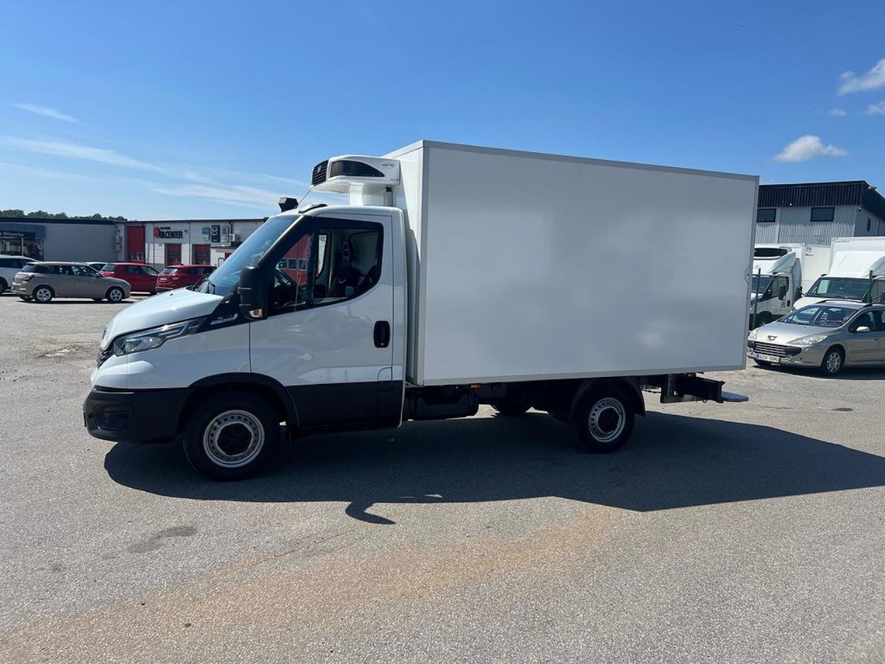 Iveco Daily 35S14 Skåpbil Kyl/Frysbil Dag/Nattkyla Euro 6 2021 - Övrigt