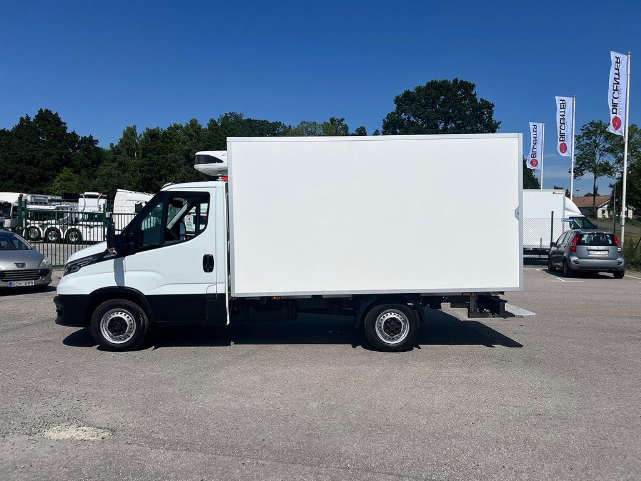 Iveco Daily 35S14 Skåpbil Kyl/Frysbil Dag/Nattkyla Euro 6 2021 - Övrigt