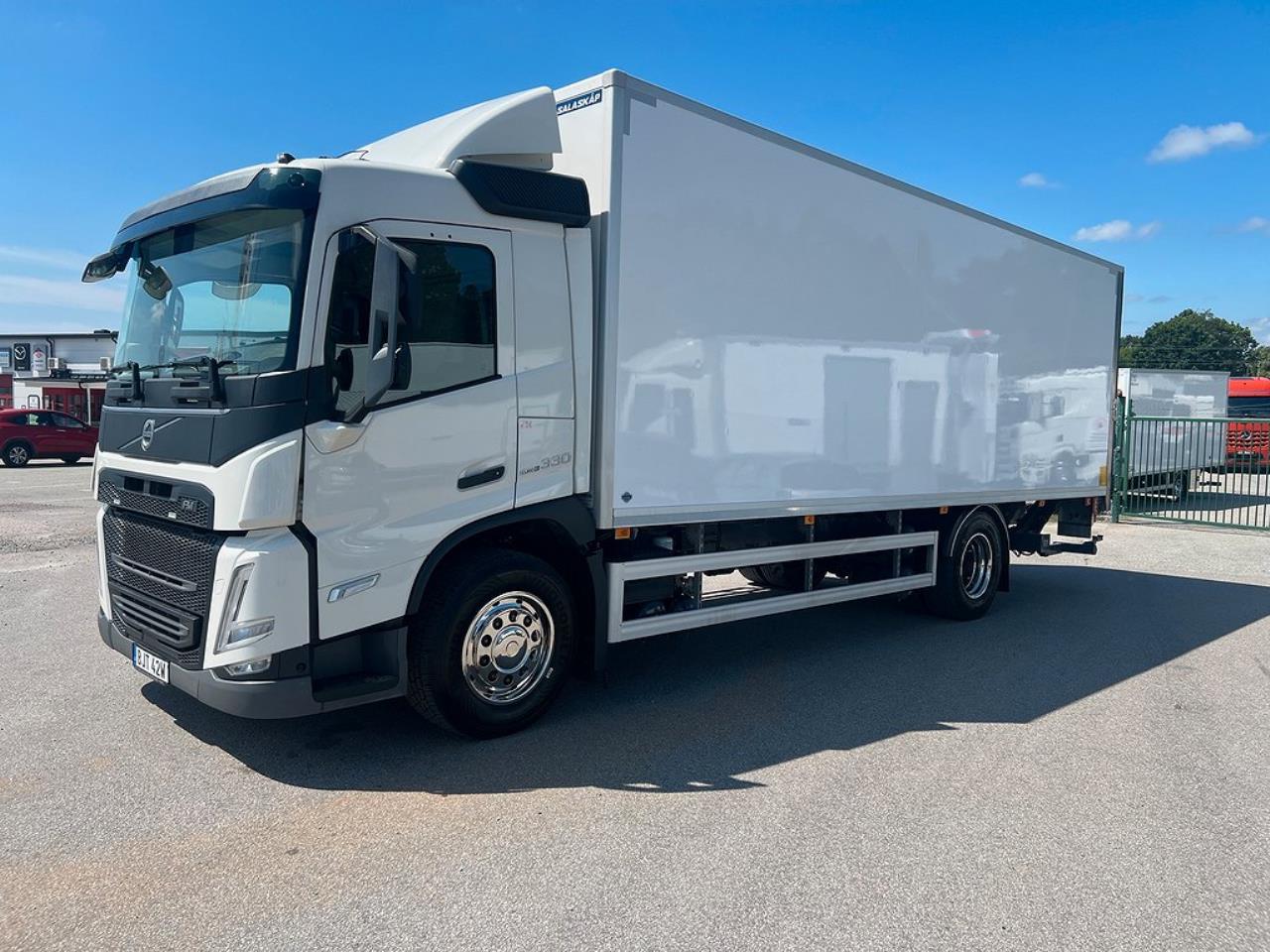 Volvo FM 330 4x2 Skåpbil Skåpsvärmare Euro 6 2021 - Skåp