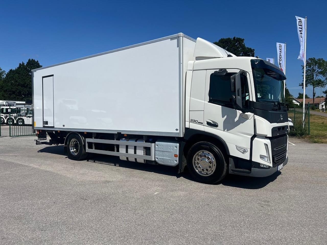 Volvo FM 330 4x2 Skåpbil Skåpsvärmare Euro 6 2021 - Skåp