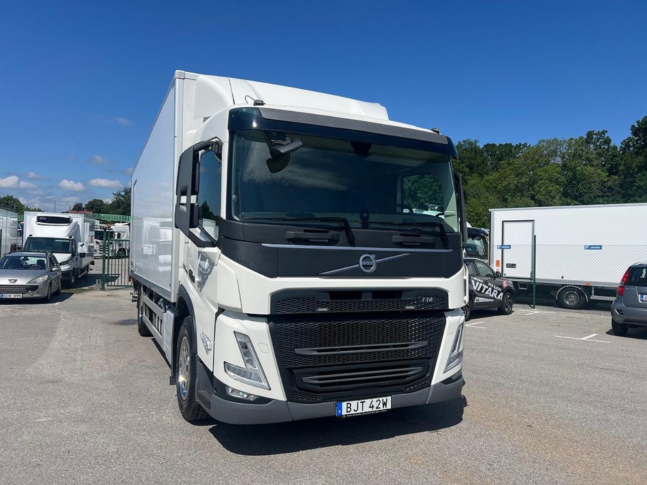 Volvo FM 330 4x2 Skåpbil Skåpsvärmare Euro 6 2021 - Skåp
