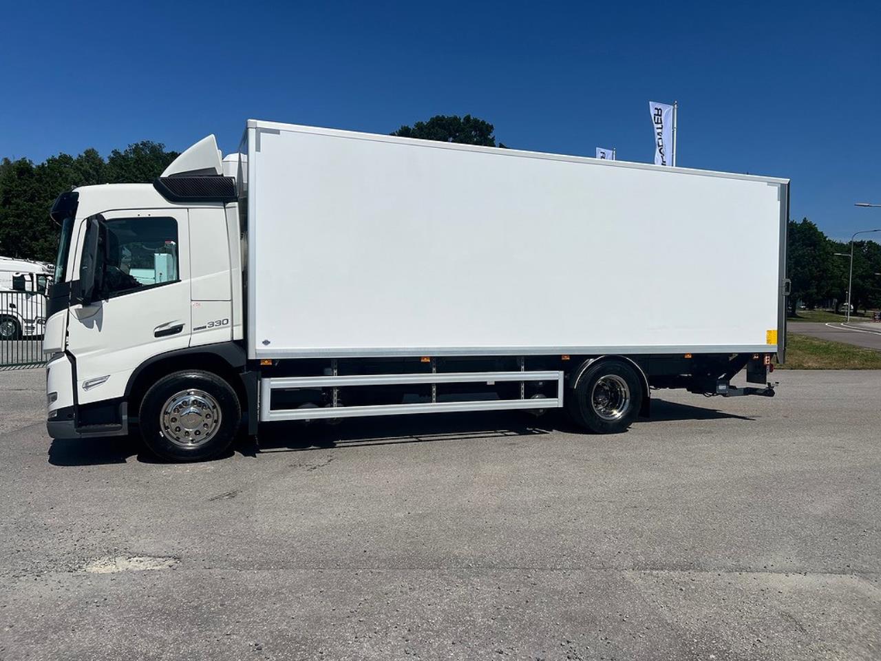 Volvo FM 330 4x2 Skåpbil Skåpsvärmare Euro 6 2021 - Skåp