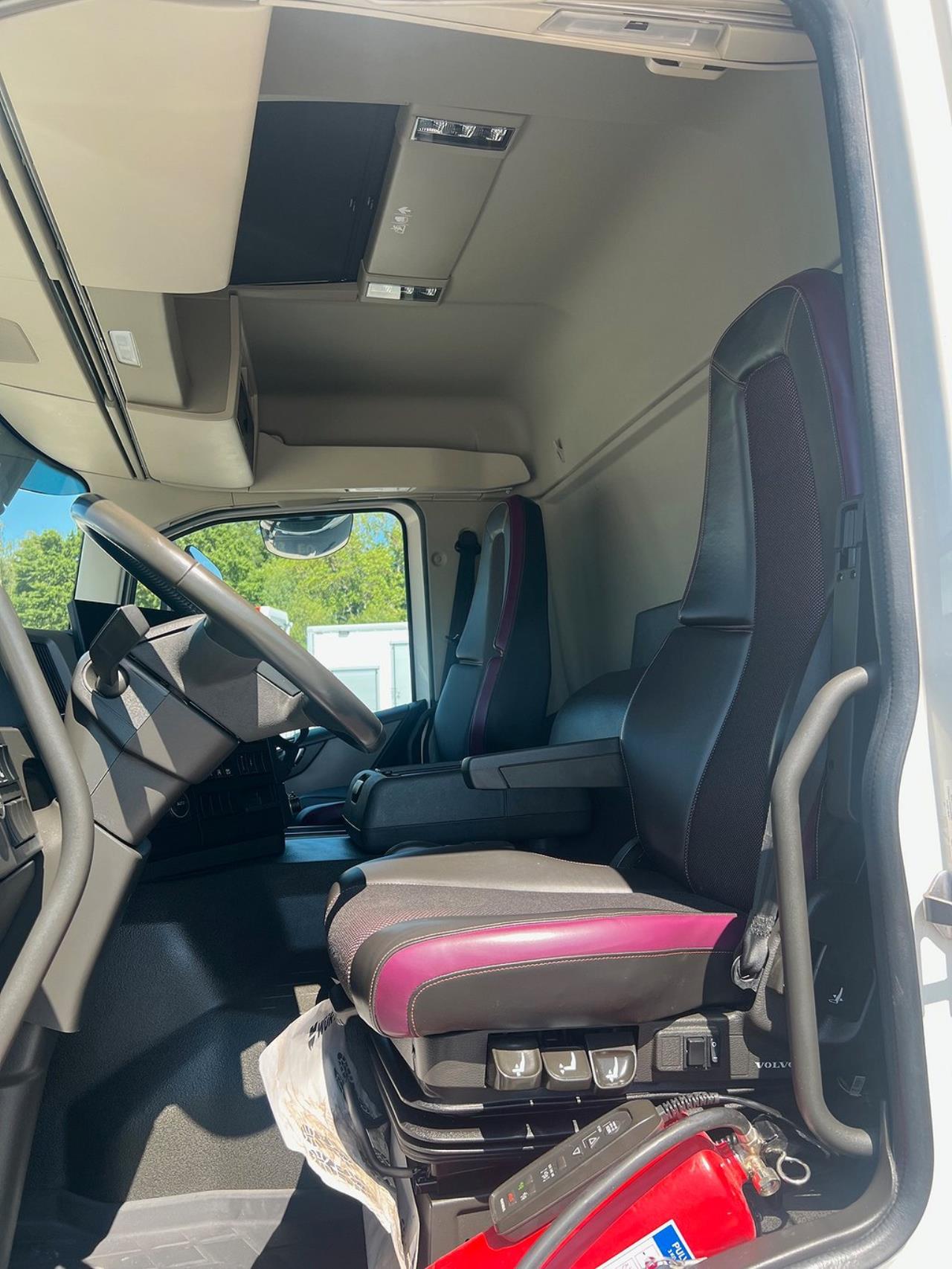 Volvo FM 330 4x2 Skåpbil Skåpsvärmare Euro 6 2021 - Skåp
